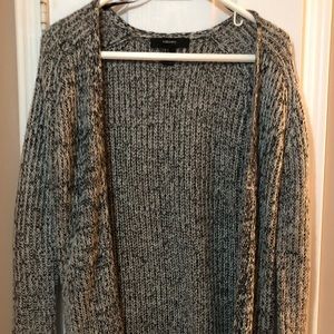 Black and white cardigan ( bundle & save )